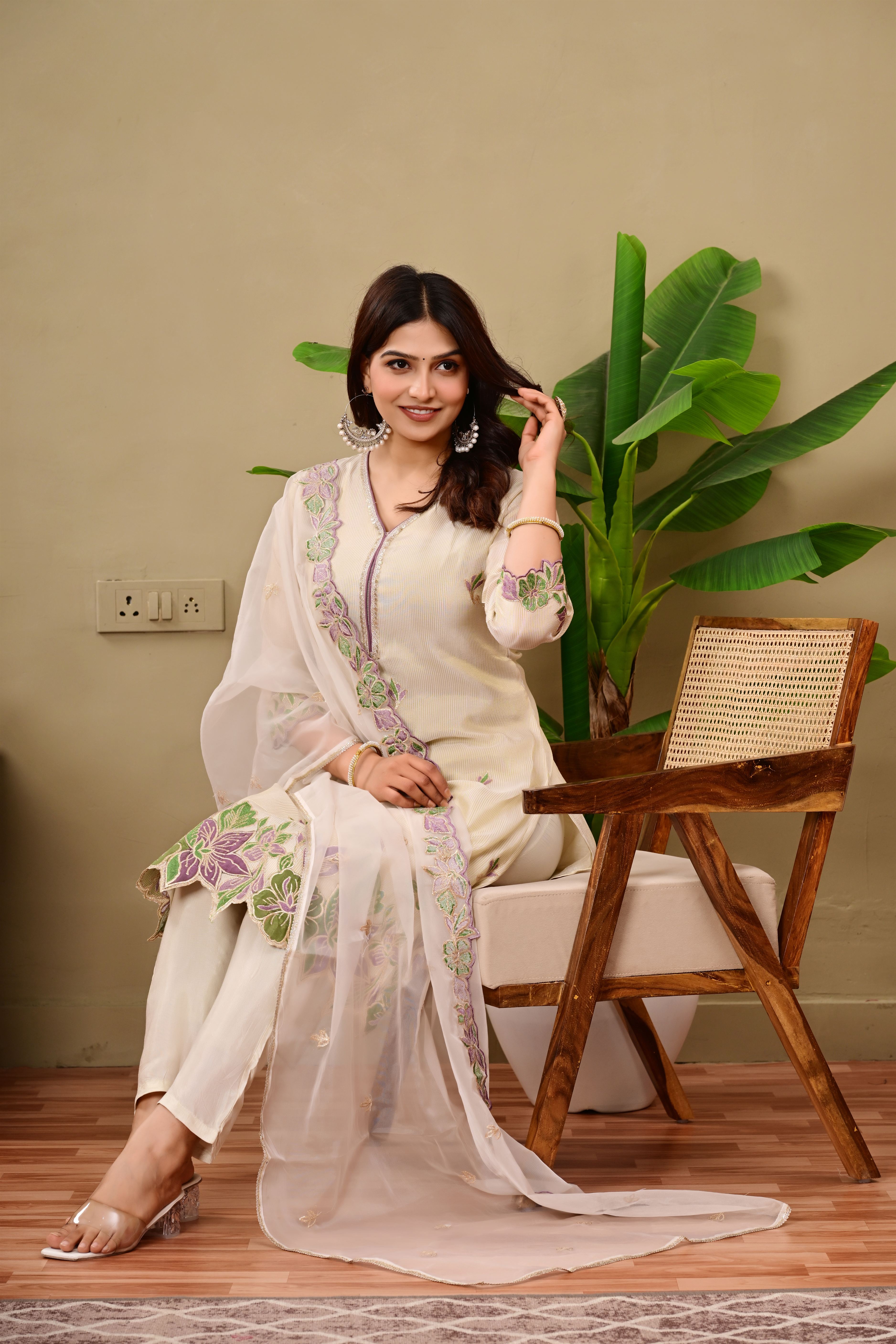 Floral offwhite Suit set