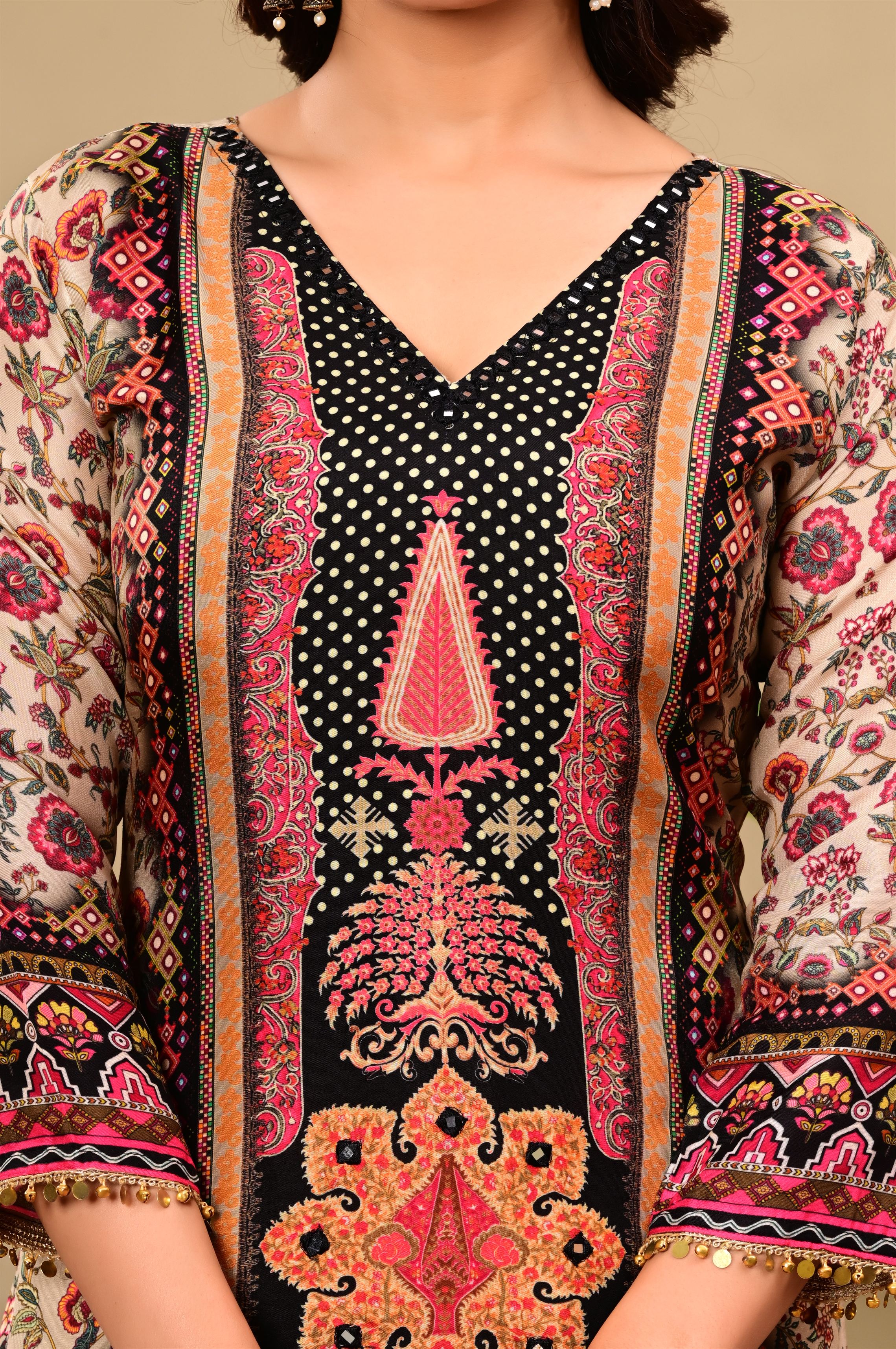 Pakistani Panel work designed suit set