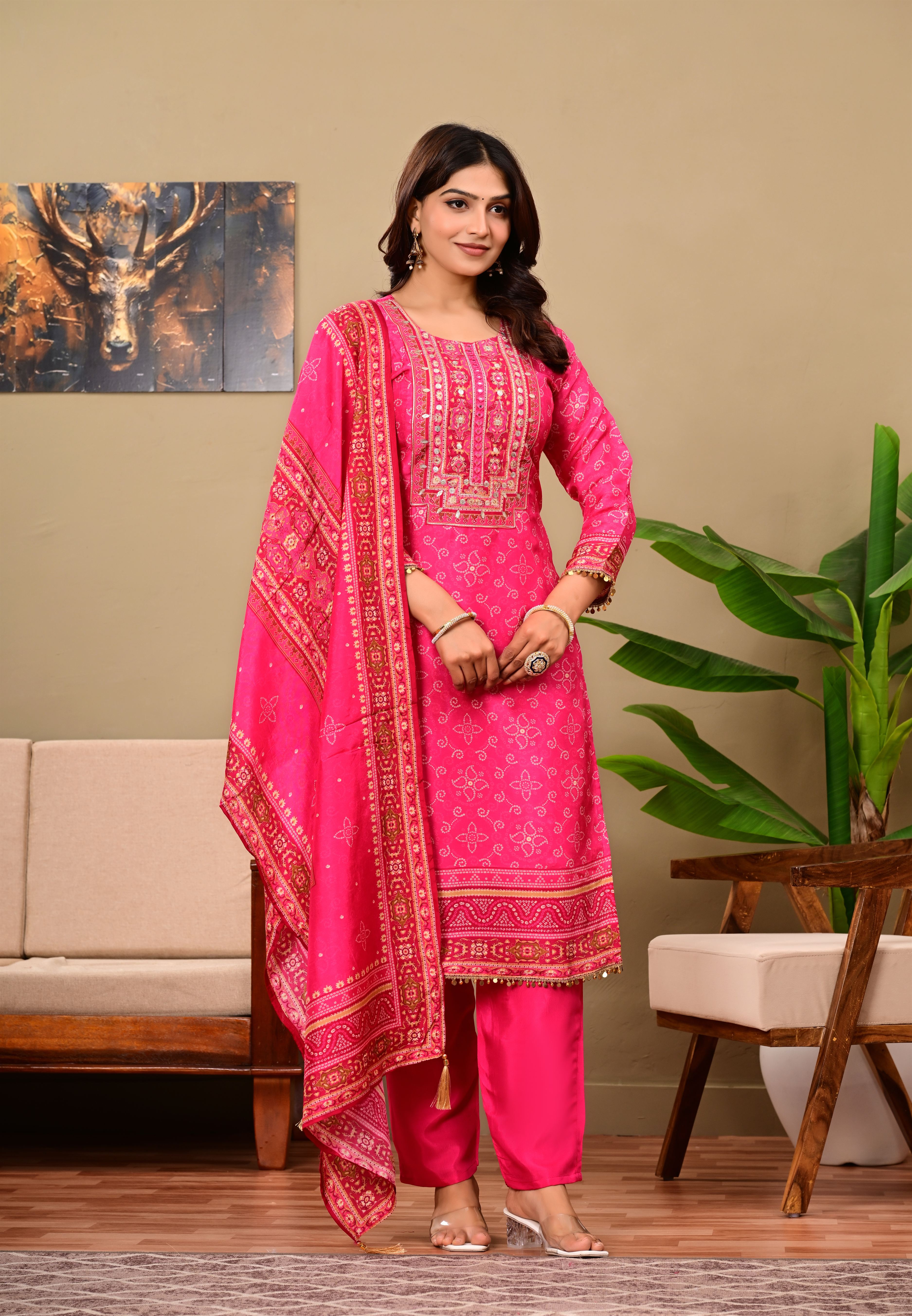 Pink Crepe suit set with neck work detailing
