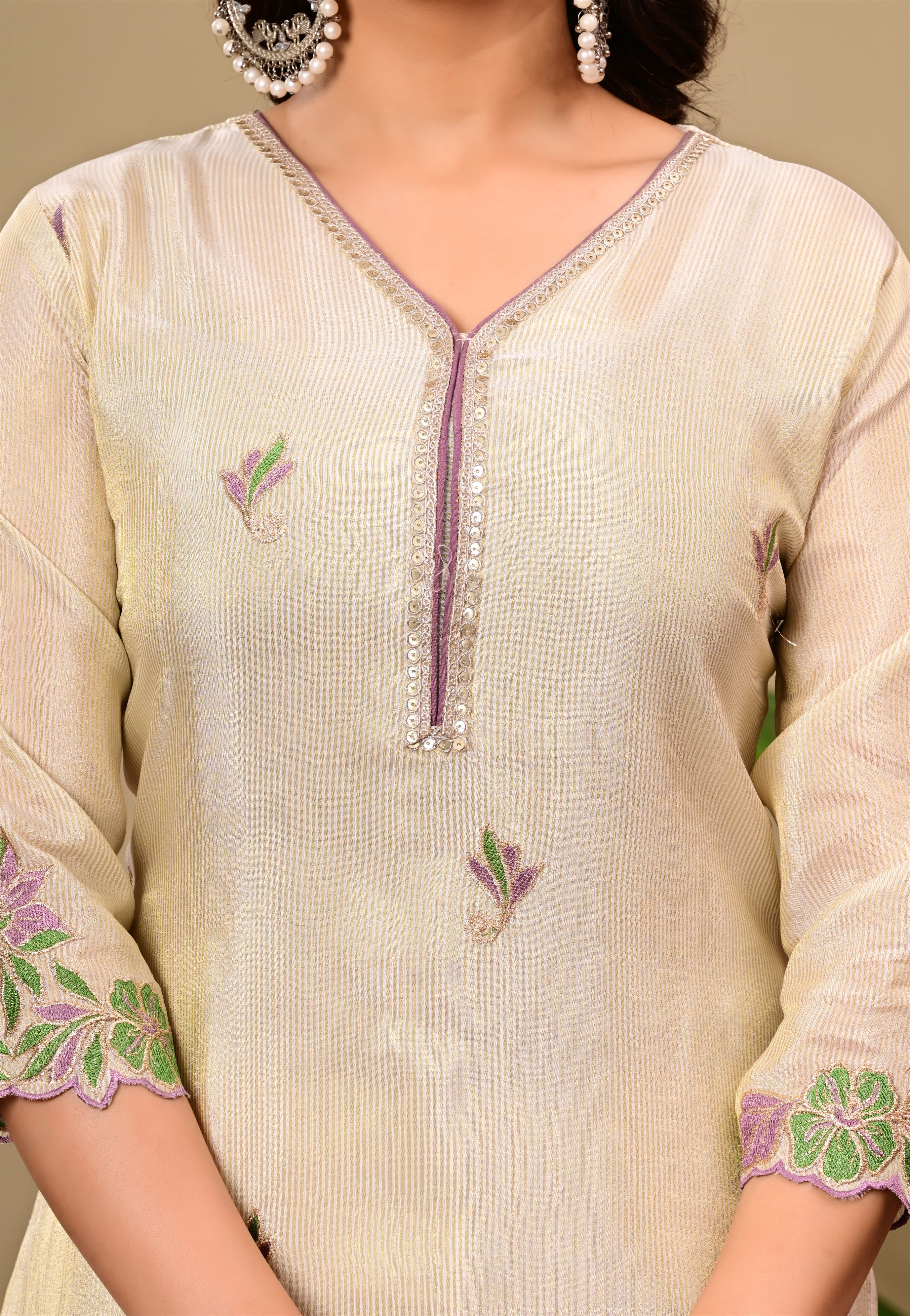 Floral offwhite Suit set